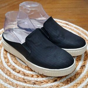 Soul Naturalizer Womans Black Truly Slip On Fabric Clog Loafer, Size 6